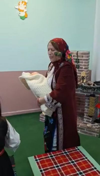 Честит празник на всички баби! 6